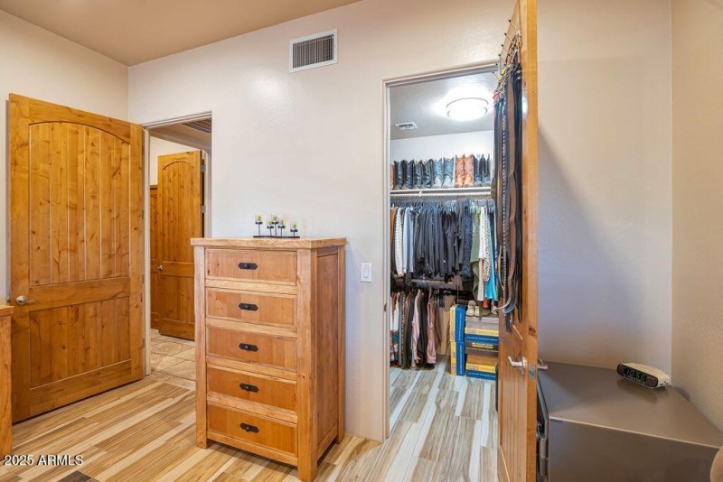 maddock primary closet