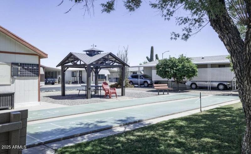 SUNWEST RESORT VILLAGE AMENITIES