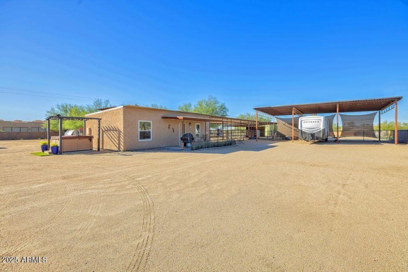 maddock casita spa and rv parking