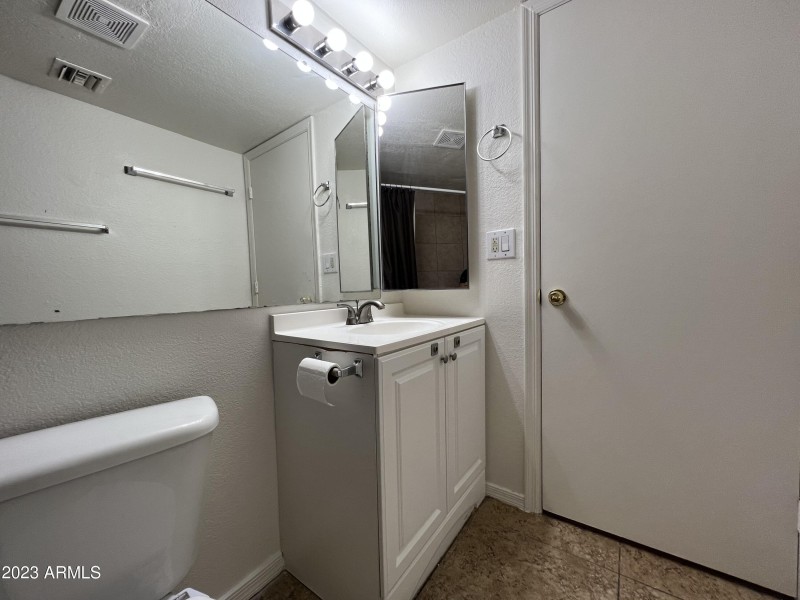 Photo Oct 03 2023, 12 33 17 PM