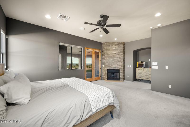 32-web-or-mls-16215-e-saguaro-vista-ct