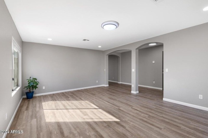 20240221175813702469000000-o