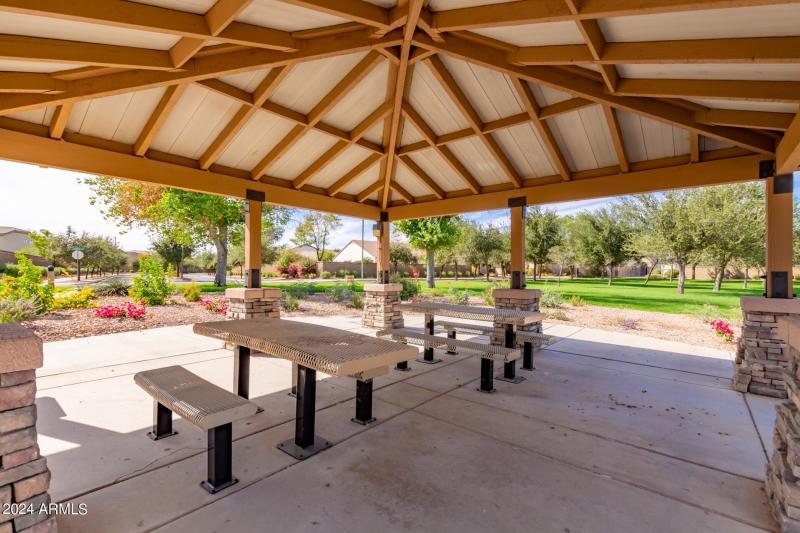 Ranch House Clubhouse and Park (25)