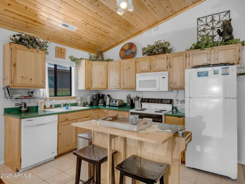 8-web-or-mls-TimberCreekImagery-4