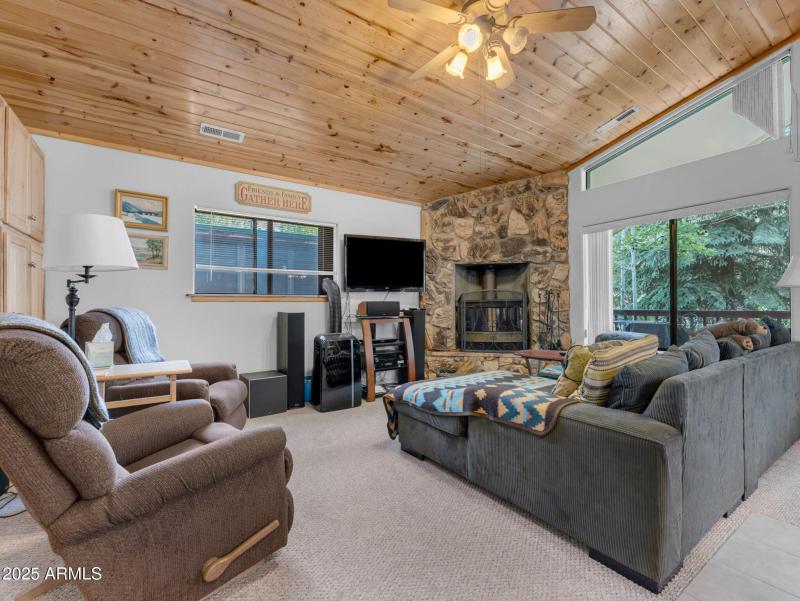 10-web-or-mls-TimberCreekImagery-6