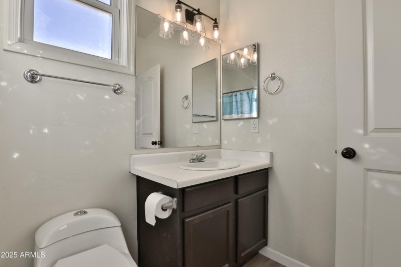 24-Canon EOS 5D Mark IV 6720x4480_000024