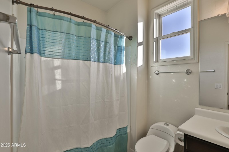 25-Canon EOS 5D Mark IV 6720x4480_000025