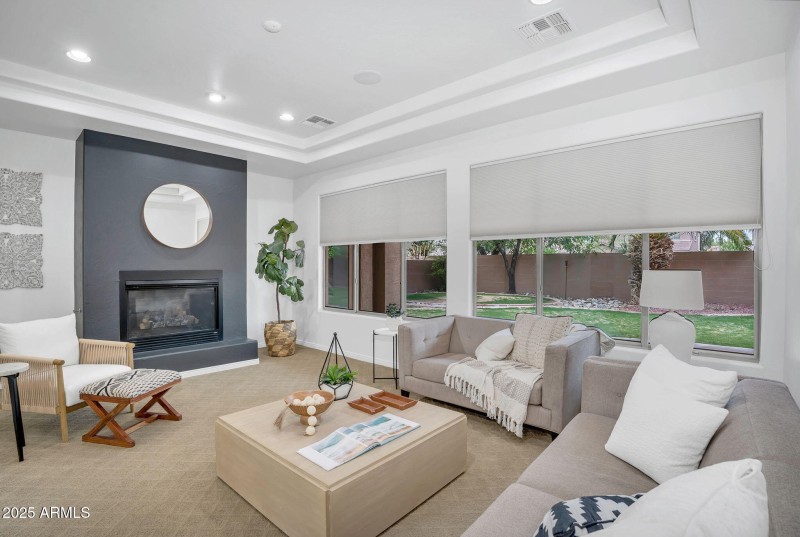 37-web-or-mls-4756 E Ironhorse Rd-37