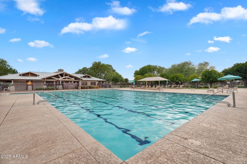 88-web-or-mls-4756 E Ironhorse Rd Commun