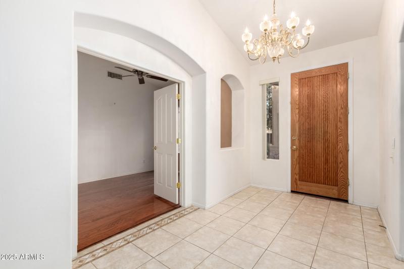 4445 E Sleepy Ranch Rd