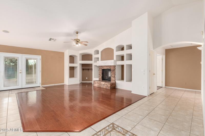 4445 E Sleepy Ranch Rd