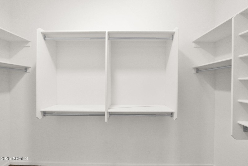 3810 Latham - 22Primary Closet