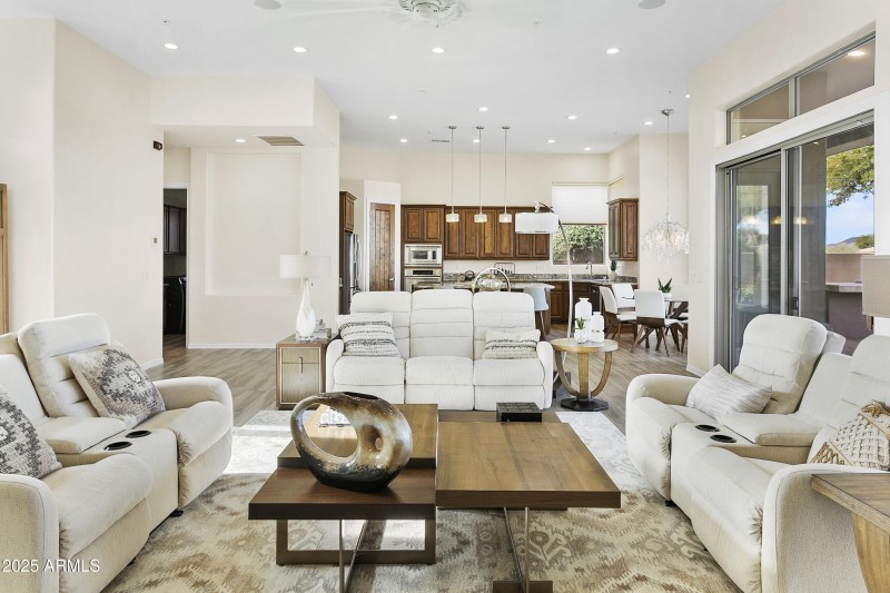 Great Room into Kitchen