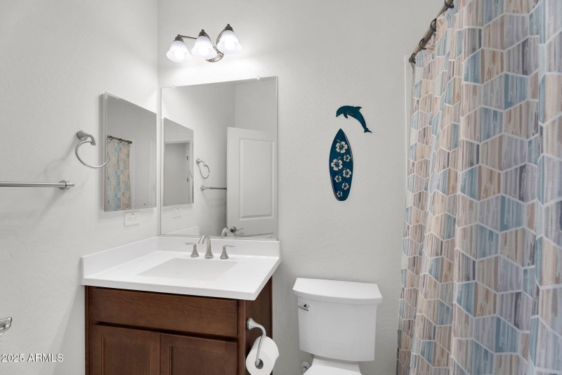 32-web-or-mls-712 E Myrtle Pass-30