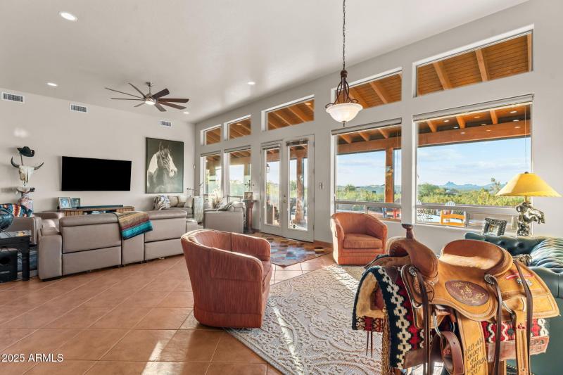 35740 S Calico Circle