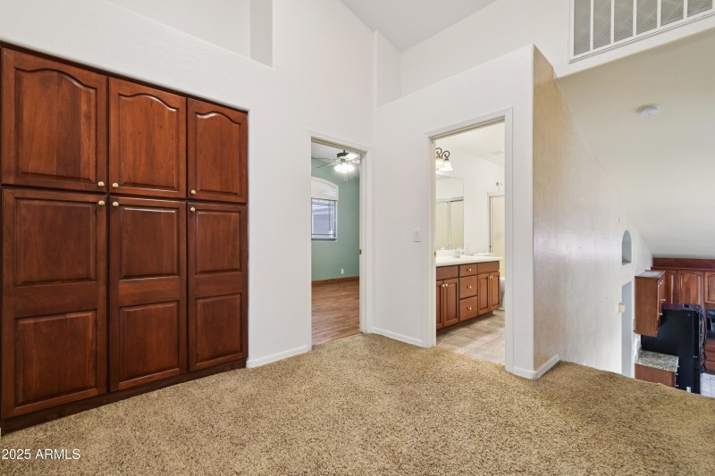 35 70th Dr-S2212-035