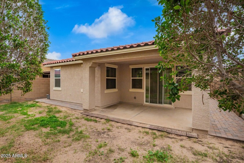 20251117222630607341000000-o