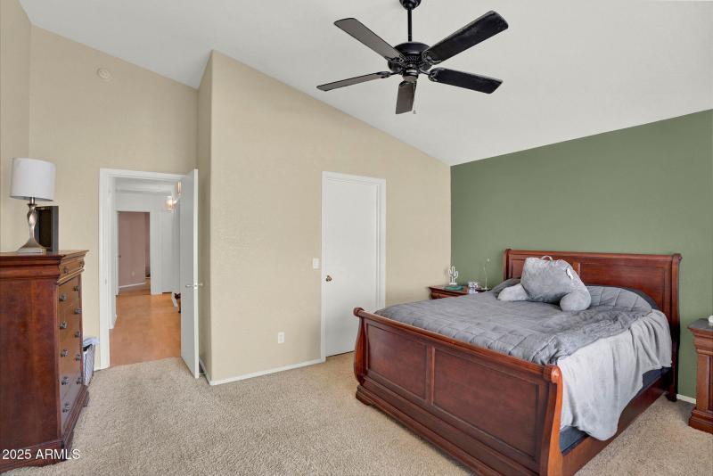 14-web-or-mls-1714 W Hiddenview Dr-14