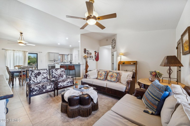 8-web-or-mls-4447-e-red-bird-rd