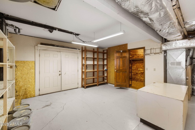 29-Workshop Basement (1)