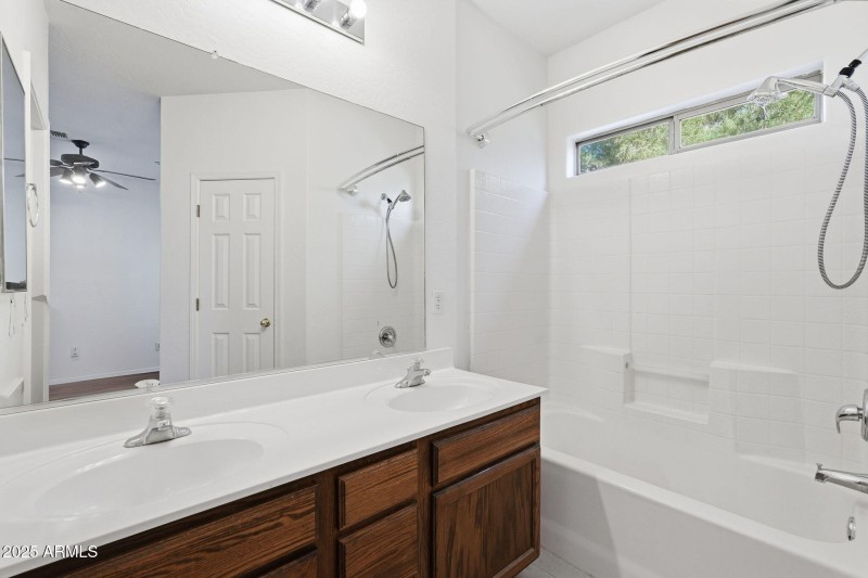 28-web-or-mls-028_ListerPros