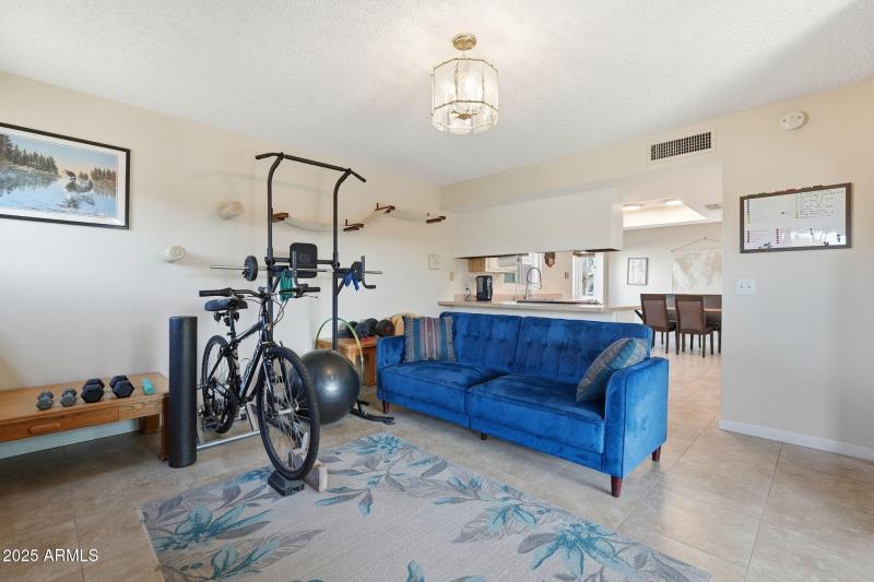 Great room looking toward kitchen