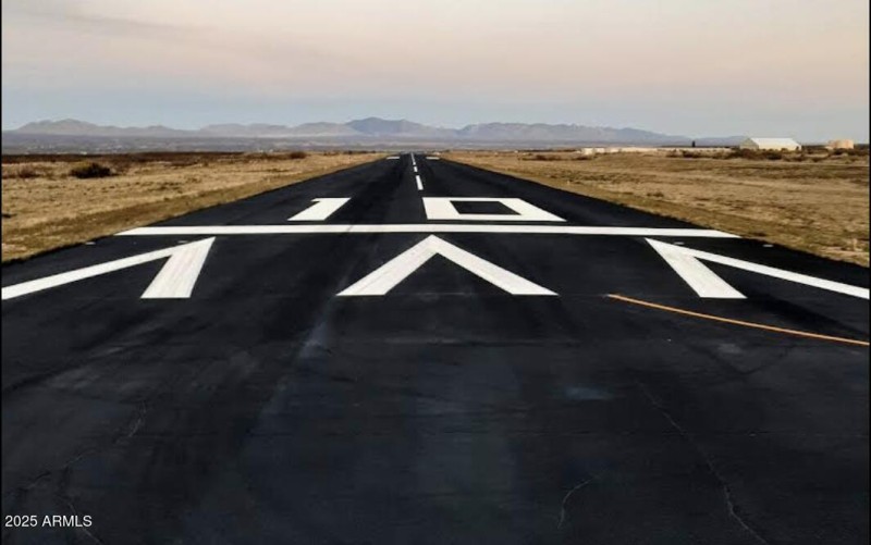 Nearby Benson AZ Airport
