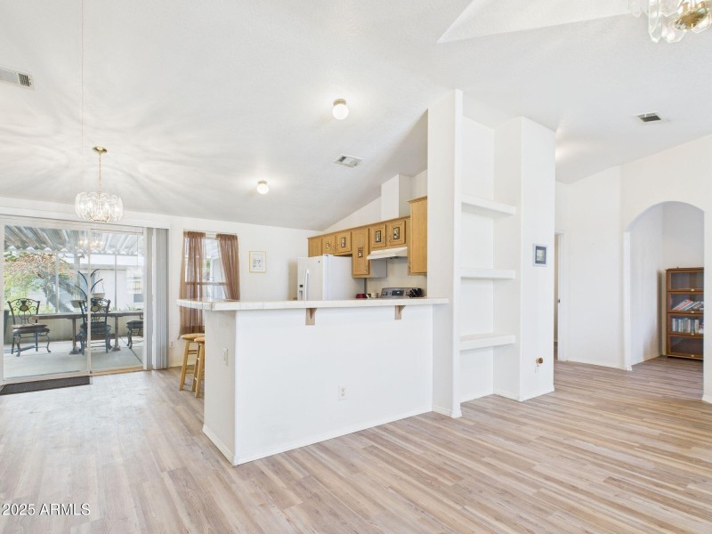 11-web-or-mls-CAM03379G0-PR0168-STILL011