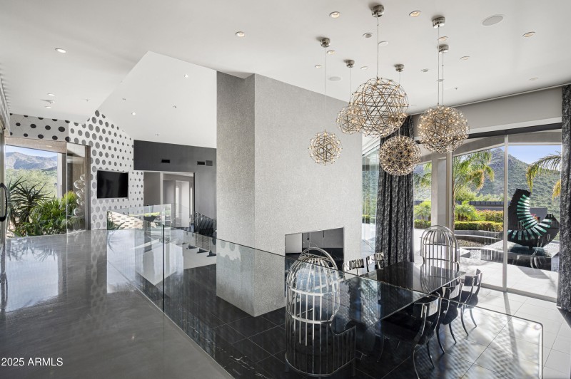 10324 E Calle De Las Brisas-13