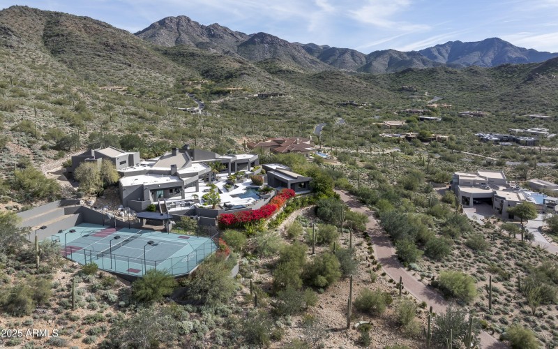 10324 E Calle De Las Brisas-109