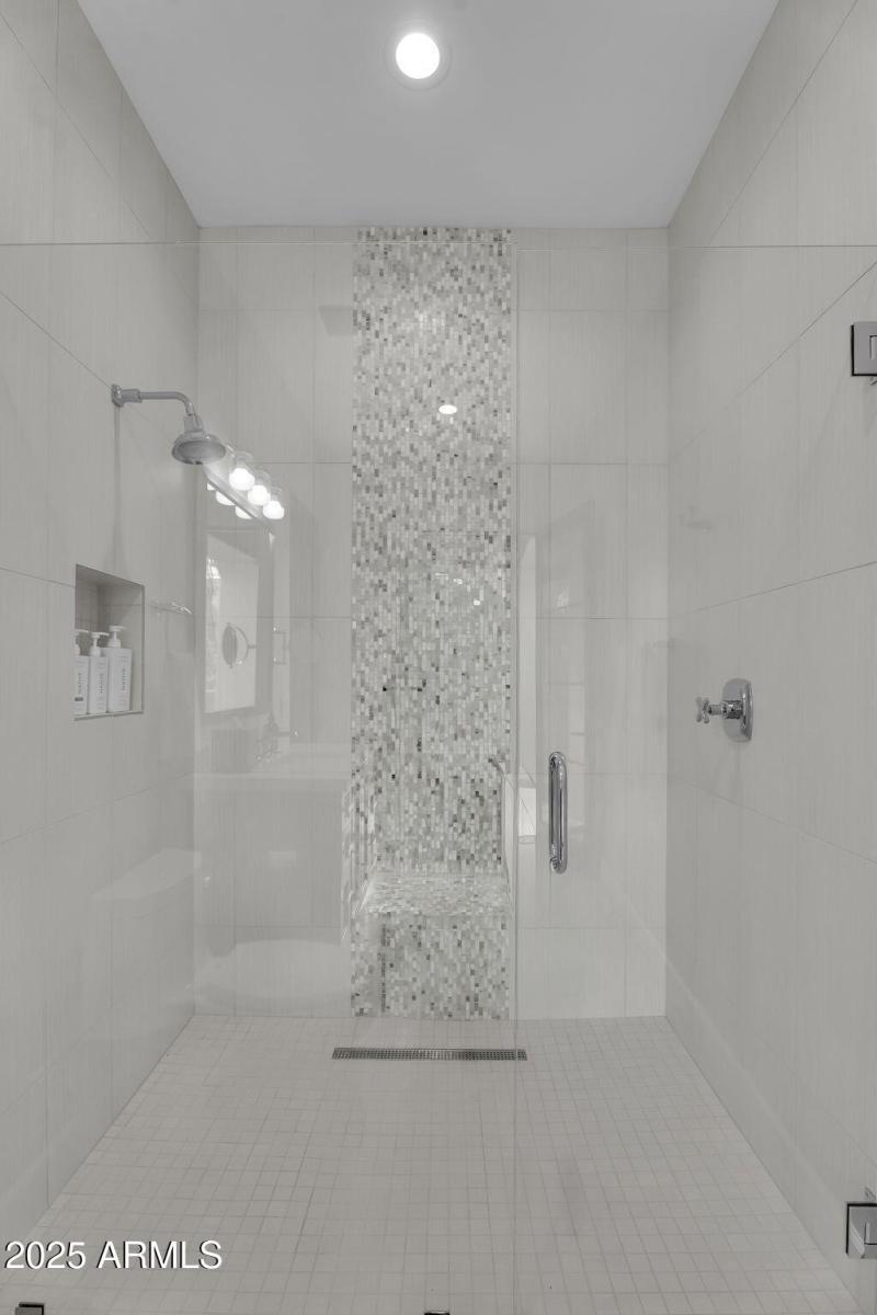 77-web-or-mls-Aniko-72