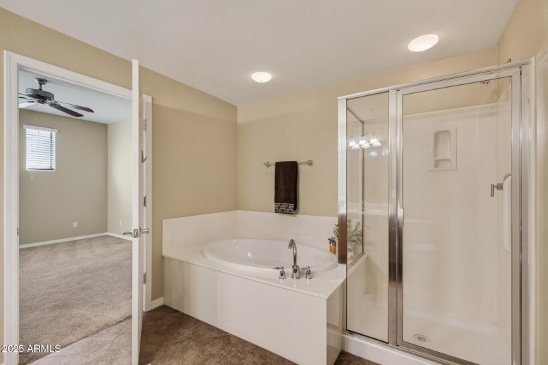 2110_W_Tallgrass24_mls