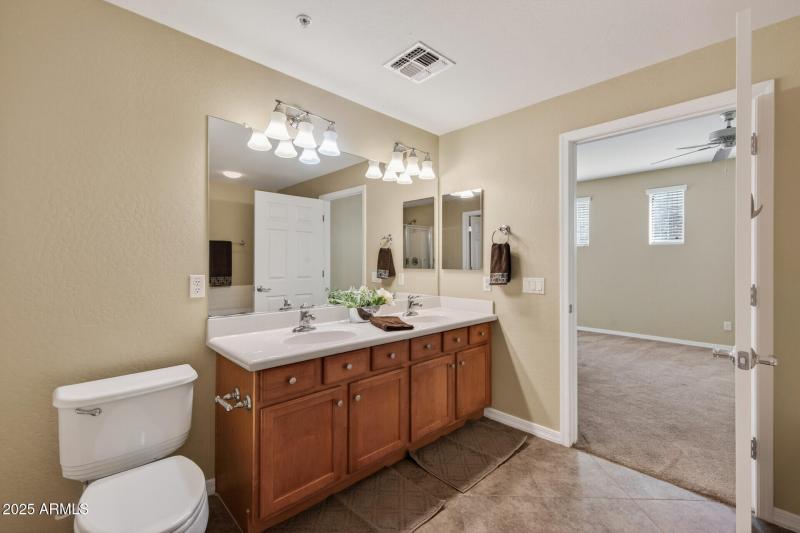 2110_W_Tallgrass23_mls