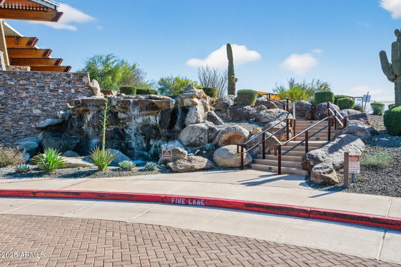 2110_W_Tallgrass38_mls