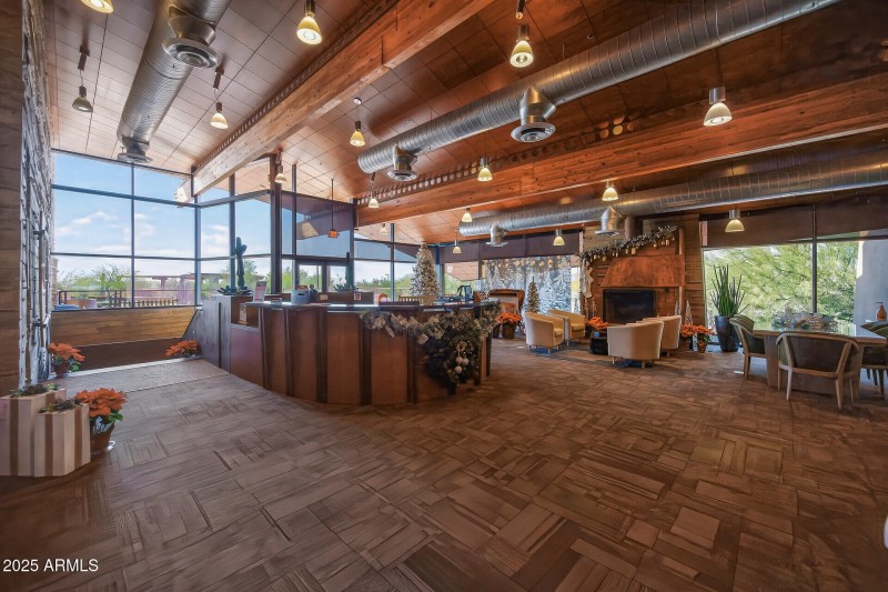 2110_W_Tallgrass43_mls