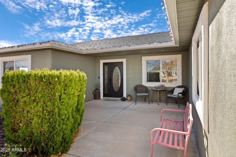 Front Entry Seating Area