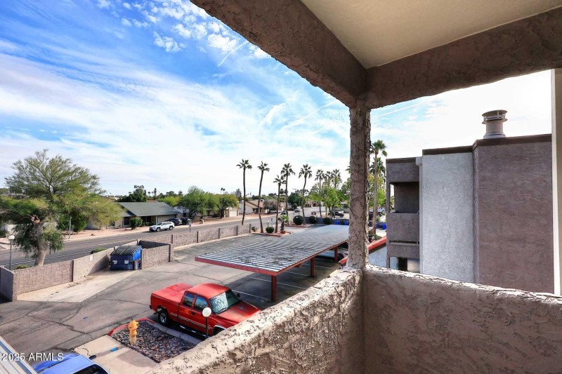 Guest Bedroom-Balcony-View