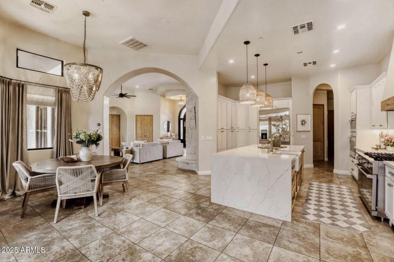 Kitchen - Casual Dining