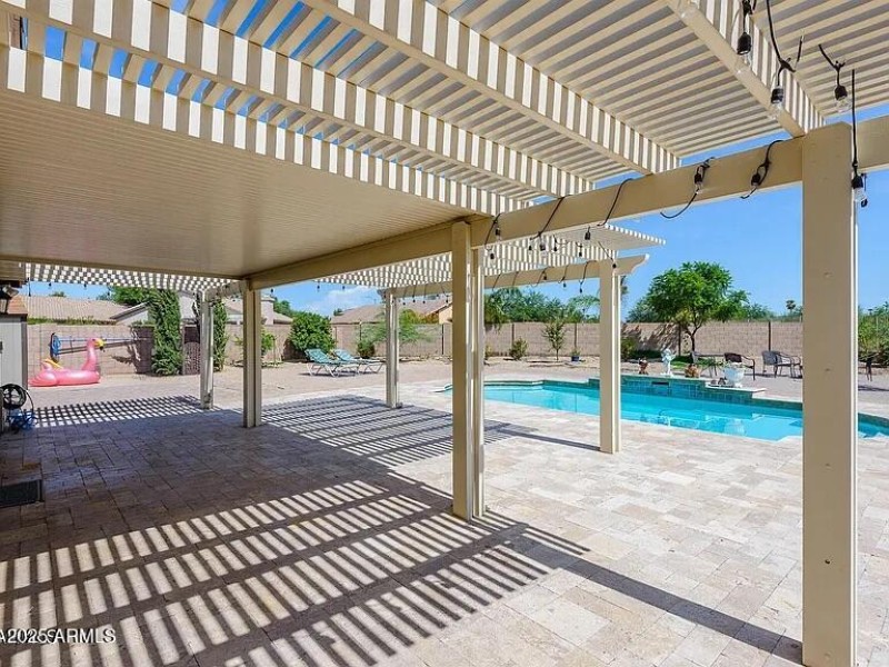 dac8c2f3ab85d7fee49bf0ed43c07f10-cc_ft_7