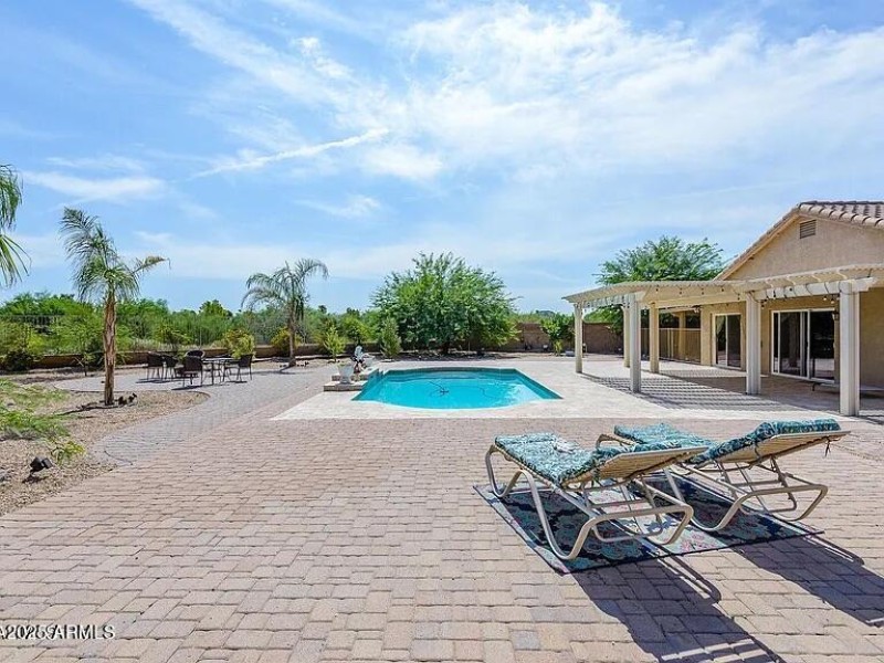 f2260e13ff5add2e3b211f7012bfb00f-cc_ft_7