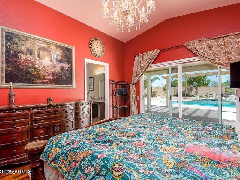 26c5bece9214eee67e6235ff3ce6a53b-cc_ft_7