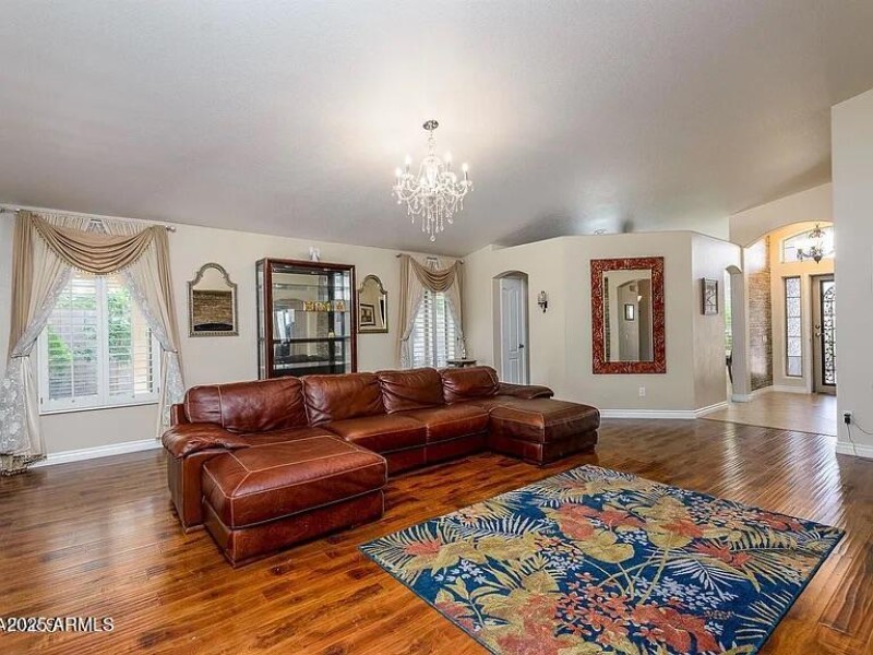 1e627a37e3db269d18009a6f4f6c93fd-cc_ft_7