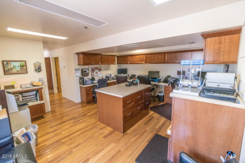 20180425031334050659000000-o