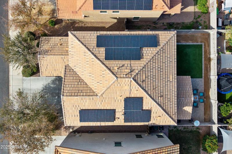 41-DJI_20251222120434_0392_D