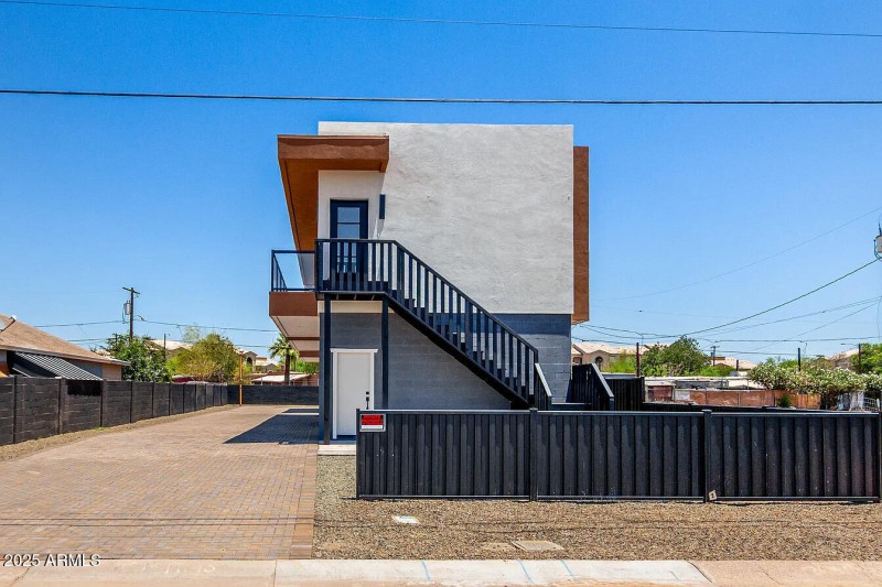 bc4cddee6bf7a7614d0ffaf90771719f-uncropp