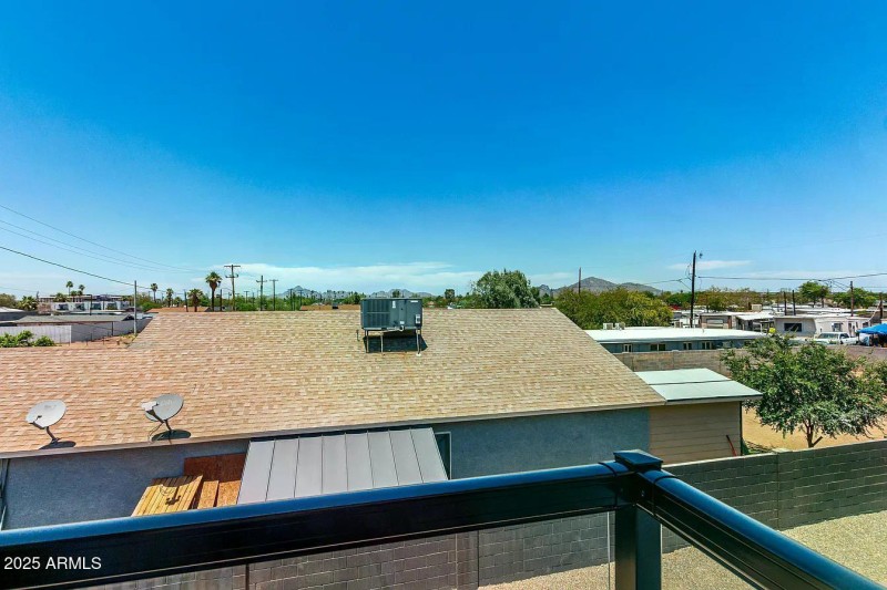 9d657509ae47d5c5ebe97f3ba797a18f-uncropp