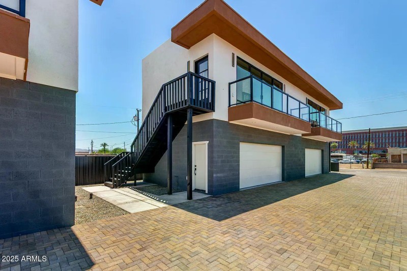 222e885d2d485c800695227155ce35cb-uncropp