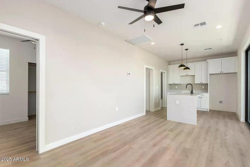 8300c3984a279e02d6b6137b82280be5-uncropp