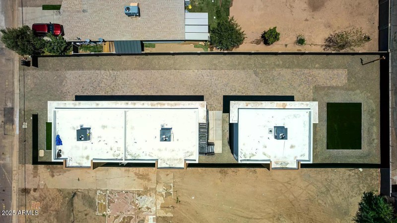 9837a0b6bf796cda38c36cc433b16f90-uncropp