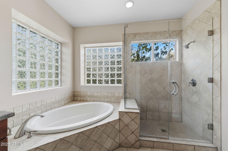 023__310 S Granite Ct